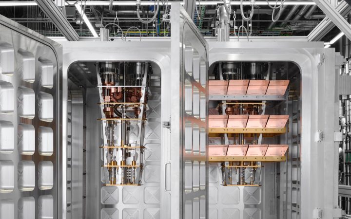 IBM avanza a la etapa final del programa de DARPA que evalúa quién puede construir un computador cuántico útil